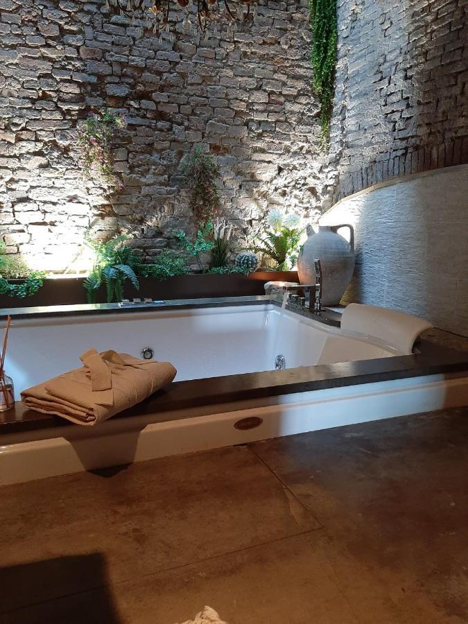 סן ג'יובאני ואלדרנו Borgo Di Beppe E Gloria Suite מראה חיצוני תמונה