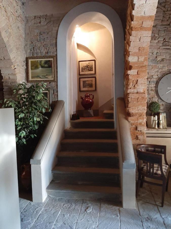 סן ג'יובאני ואלדרנו Borgo Di Beppe E Gloria Suite מראה חיצוני תמונה